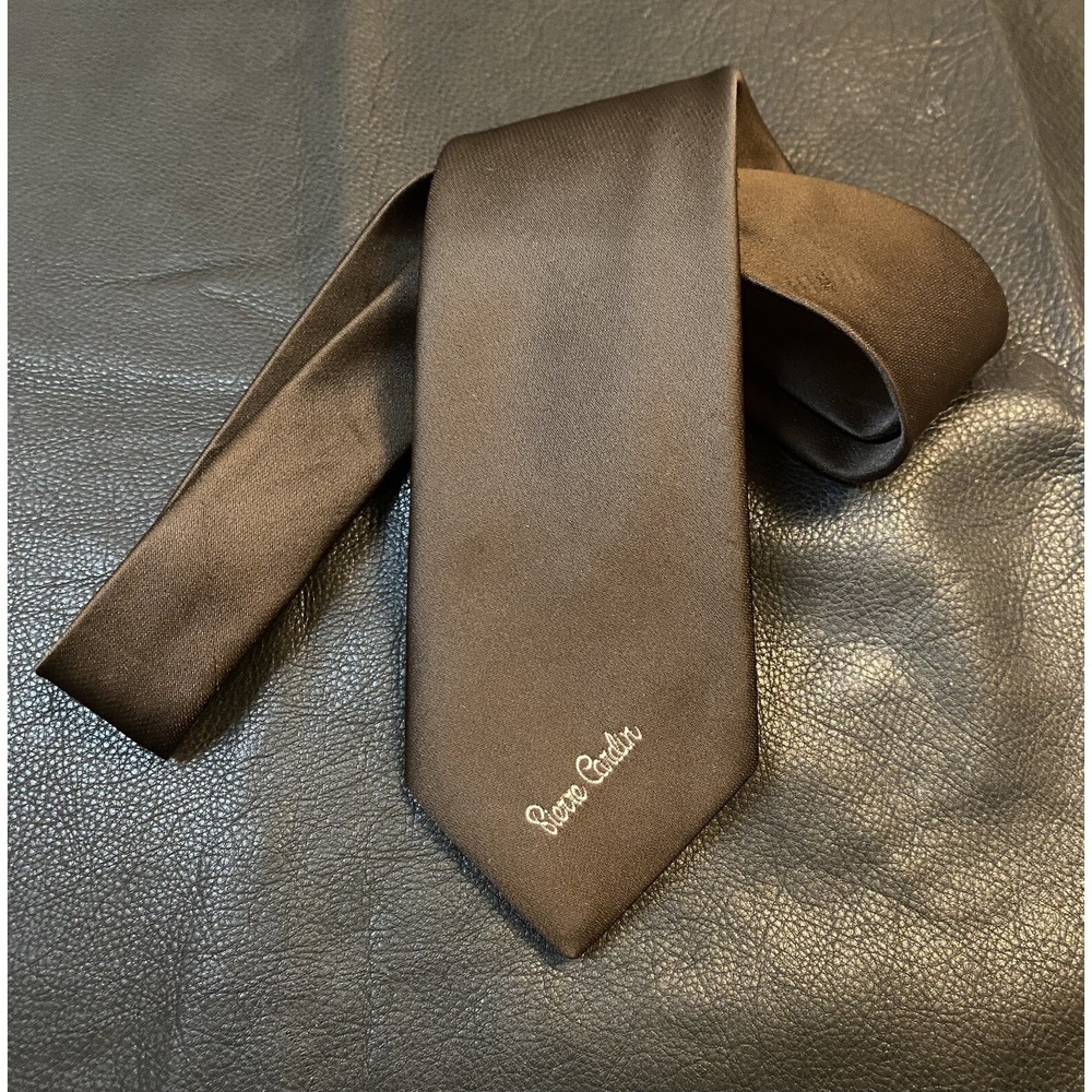 Pierre Cardin Vintage Men's Tie Solid Brown Polyester Logo Slim Style 54"L x3.5"